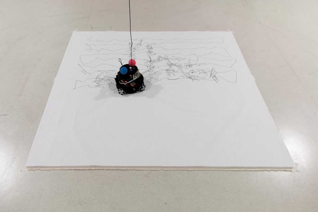 Hand, 176 x 176 cm