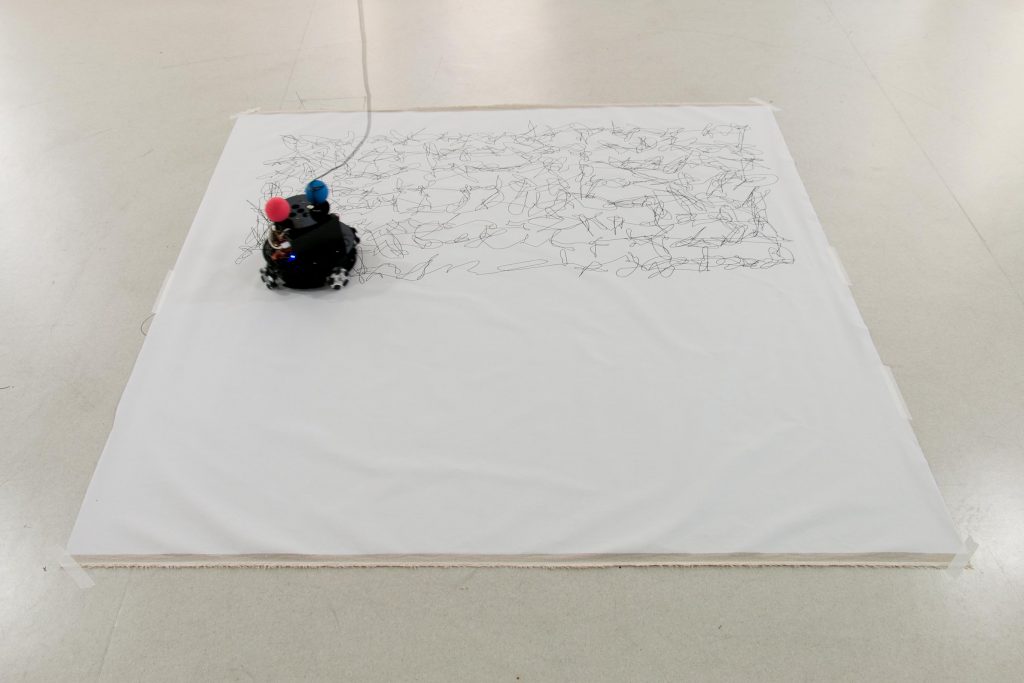Hole, 176 x 176 cm